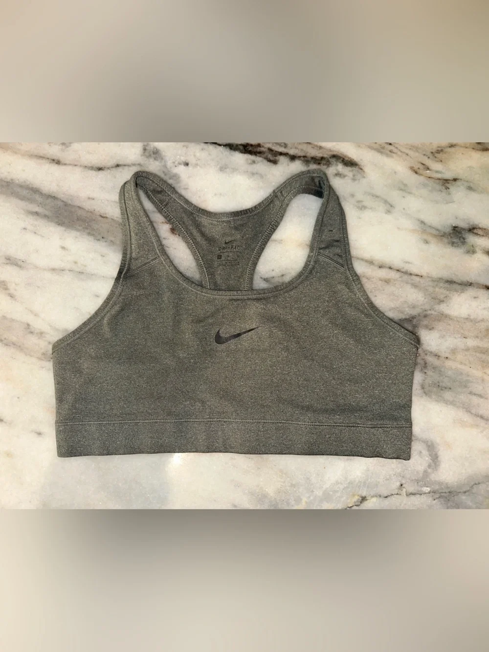 Nike Size Large Women's Gray Racerback Sports Bra - Supportive Athletic Comfort